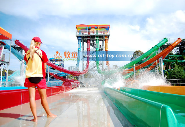 暑假來(lái)臨，水上樂(lè)園如何保障學(xué)生游玩安全？