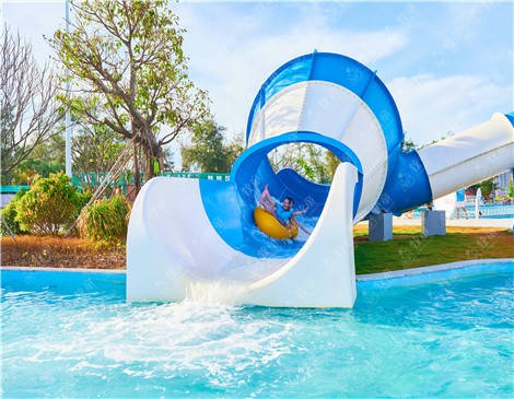 投資小型水上游樂園有什么優(yōu)勢？水上樂園設(shè)施
