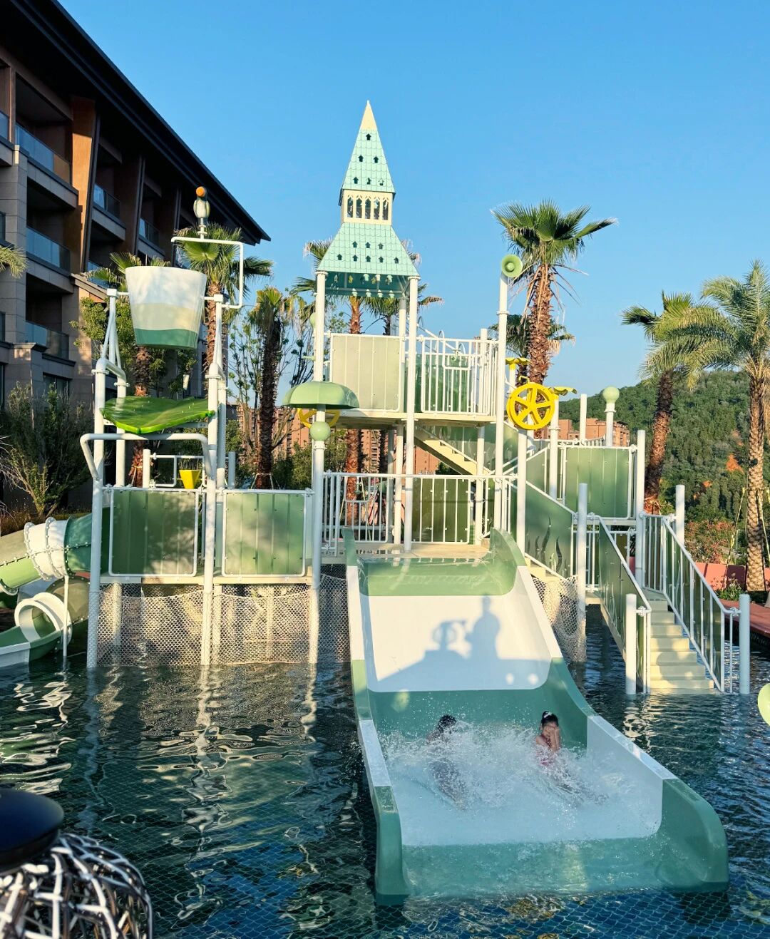 1758267320558622.jpg 8.jpg